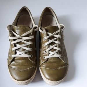 Women's Josef Seibel 38 Green Lace Ups